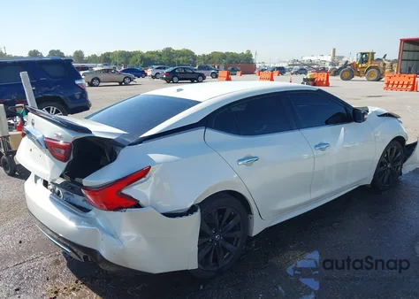 2017 Nissan Maxima 3.5 Sr z USA, uszkodzony, nr VIN 1N4AA6AP2HC435795